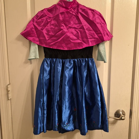 Disney Anna Size S (4 To 6 Year Old) Girls' Costume with Cape And Wig Set - Picture 3 of 11